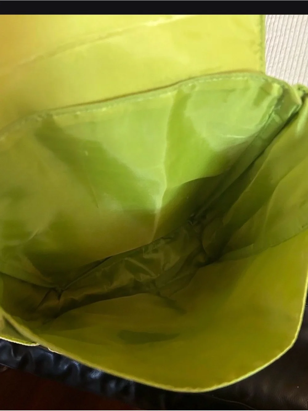 Yves Rocher Cream & Lime Green Textured Backpack